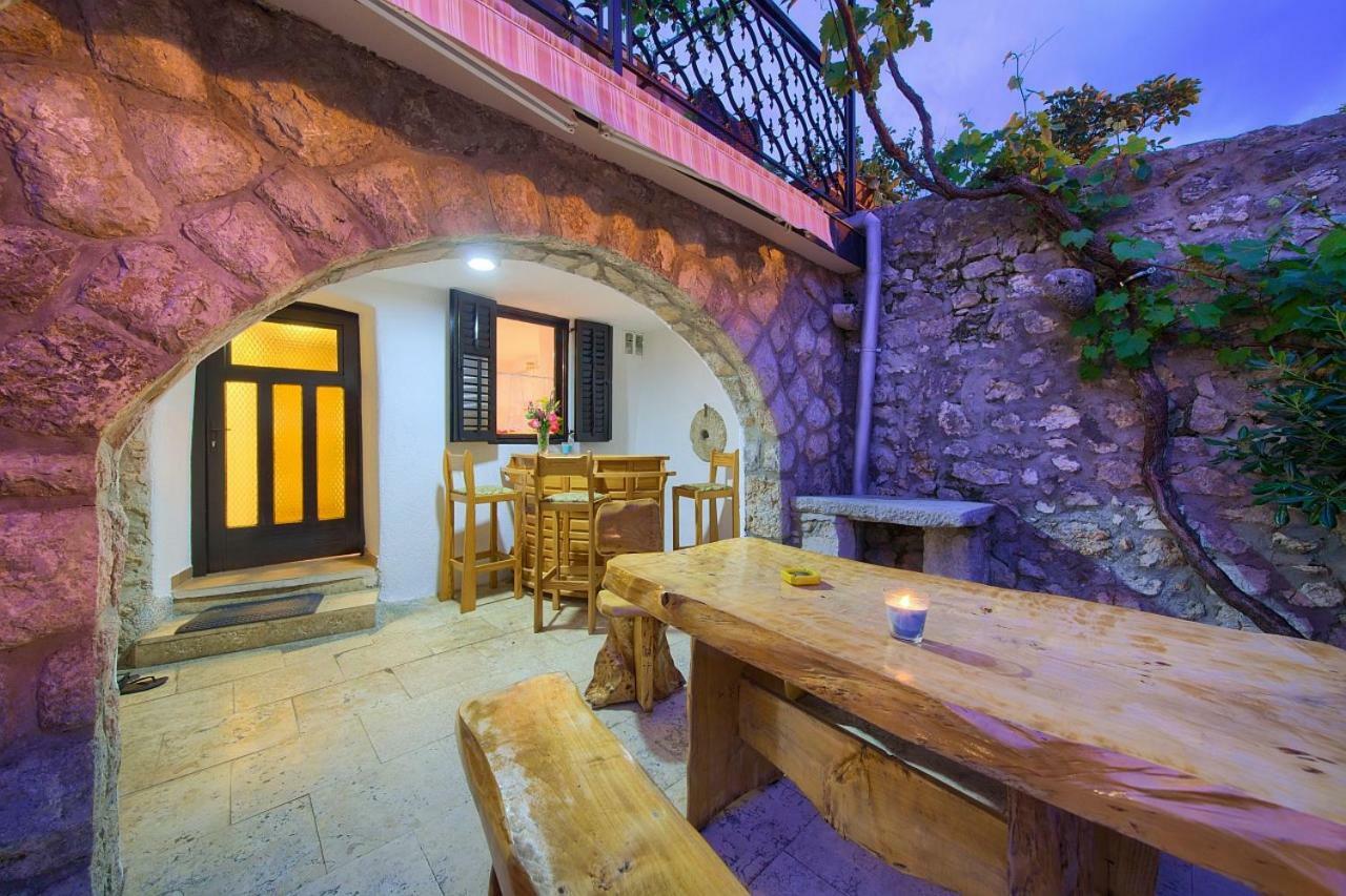 Holiday Home Traum Krk Town Εξωτερικό φωτογραφία