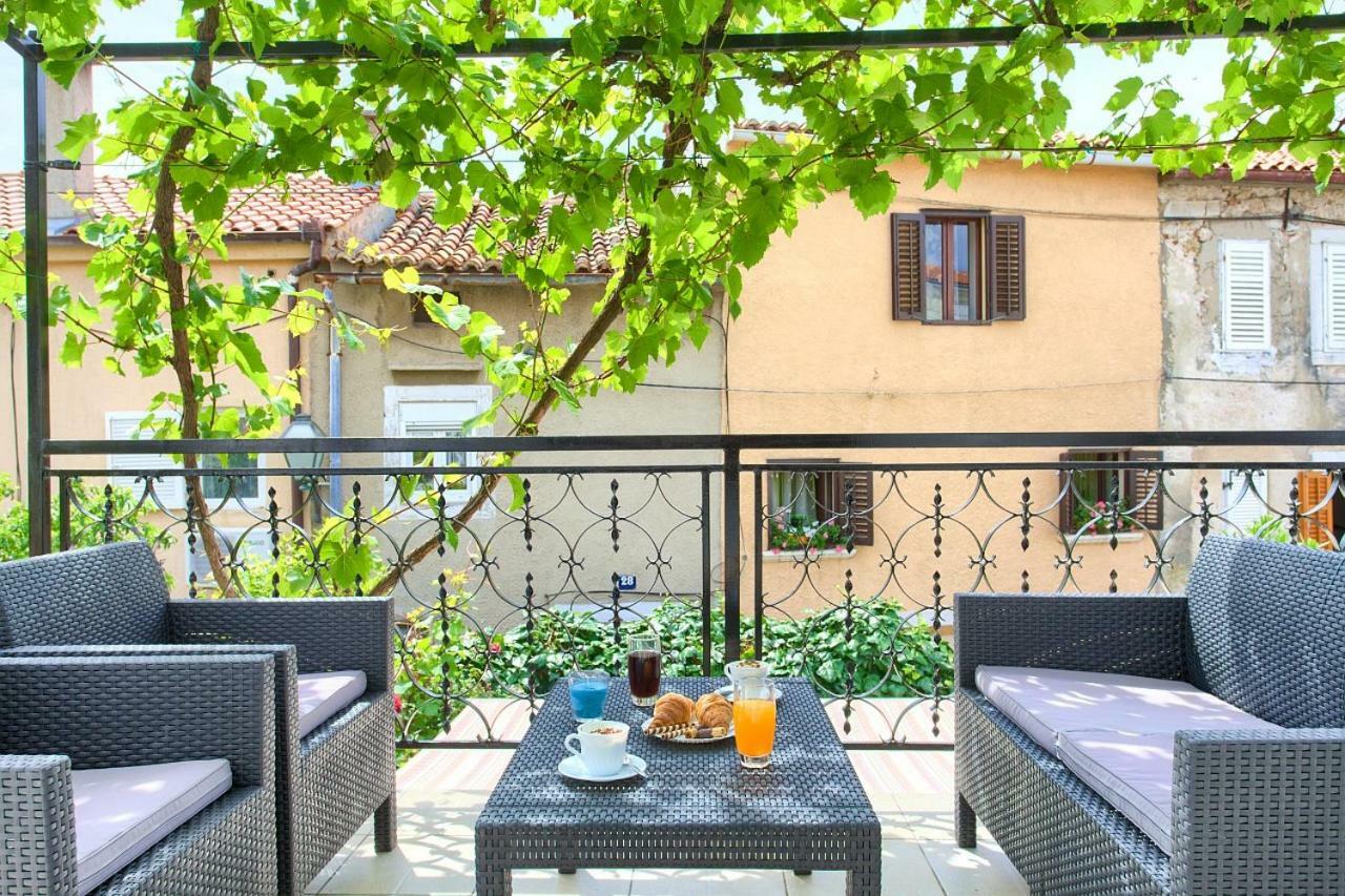Holiday Home Traum Krk Town Εξωτερικό φωτογραφία