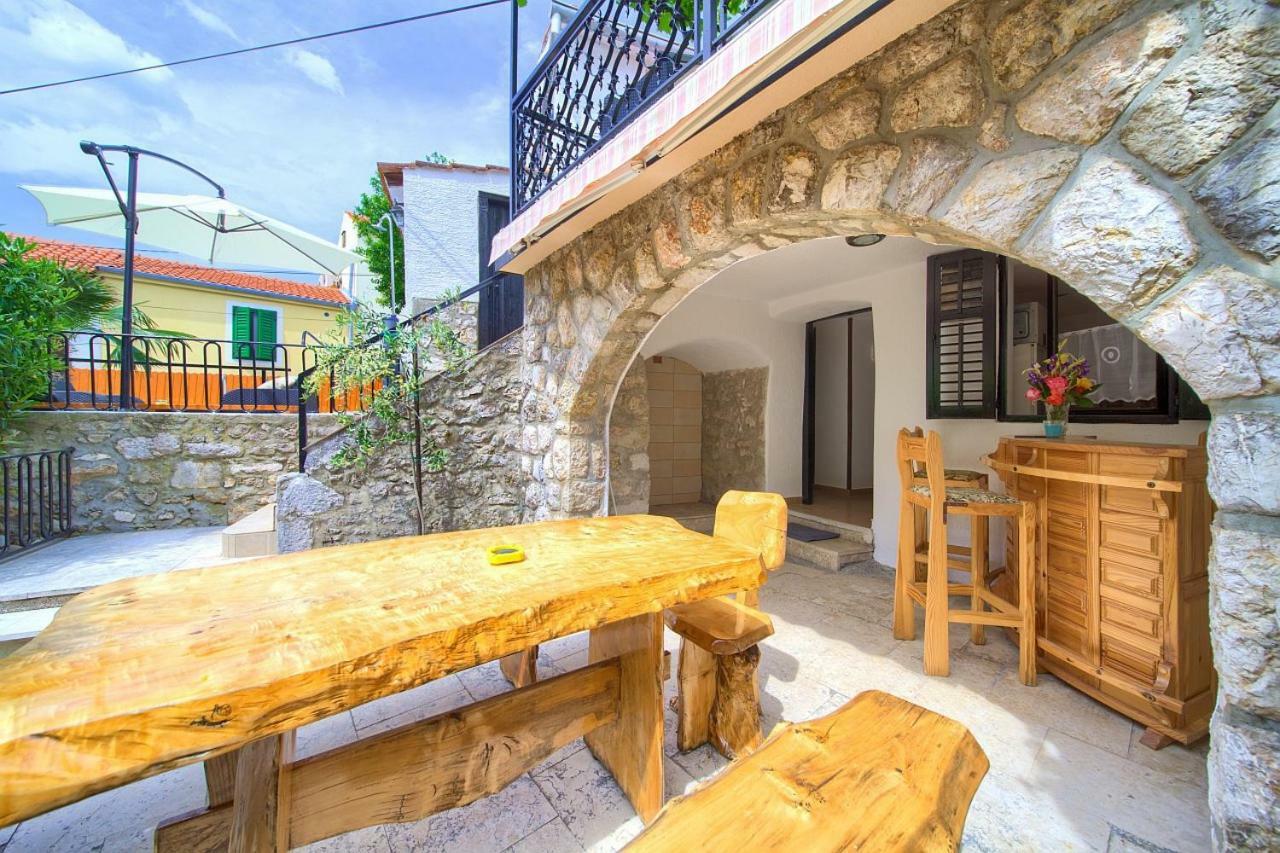 Holiday Home Traum Krk Town Εξωτερικό φωτογραφία