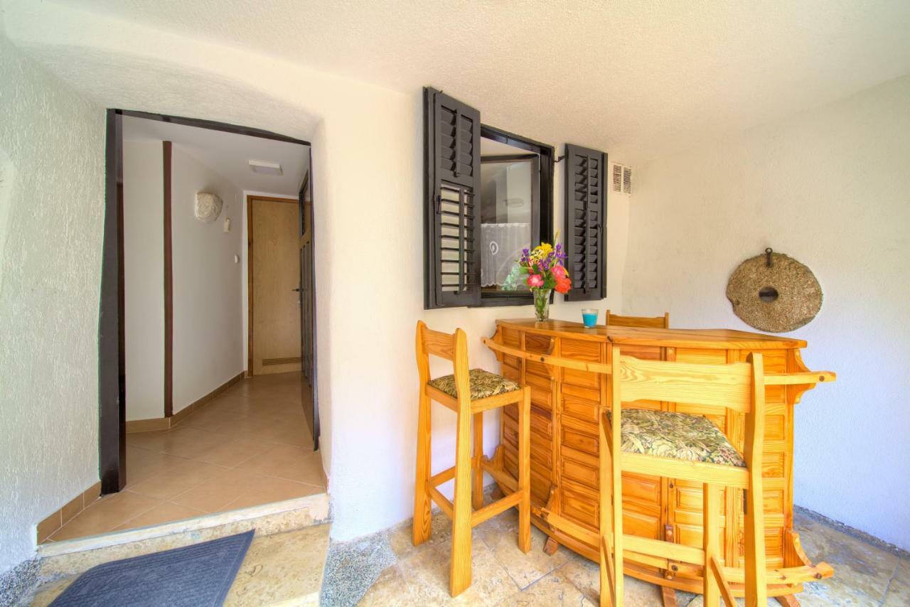 Holiday Home Traum Krk Town Εξωτερικό φωτογραφία